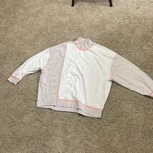 NEW URBAN OUTFITTERS LONG SLEEVE